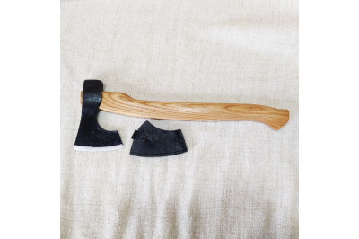 Сокира кована №494